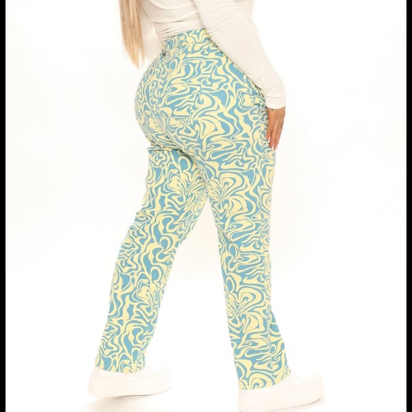 NWT SZ 18 Fashion Nova Swirl Mod Print Straight Leg Jean - Picture 4 of 4